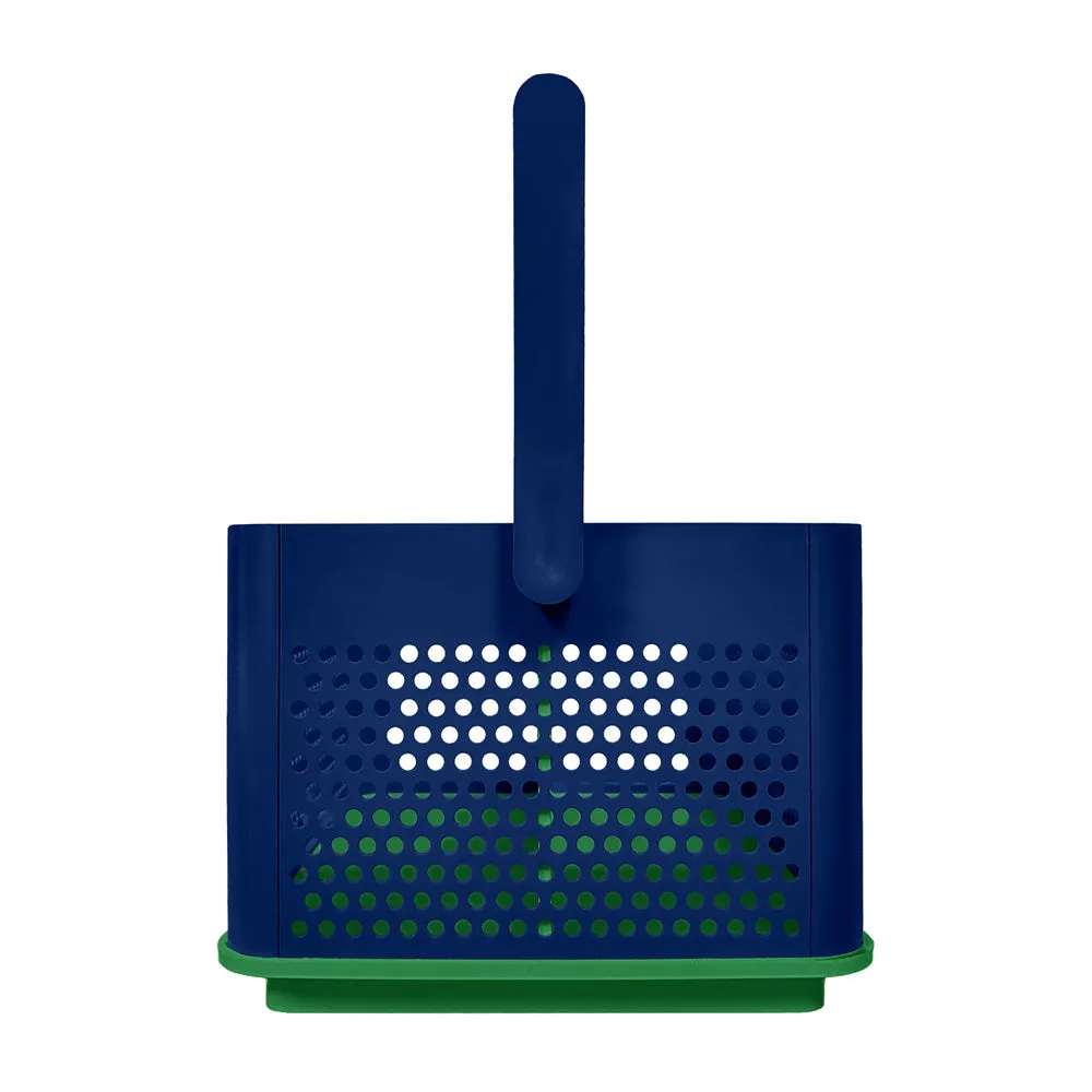 Vancouver Canucks: Tailgate Caddy