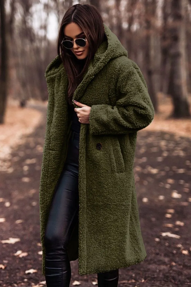 Victoria Wool Coat – Warm & Cozy Elegance