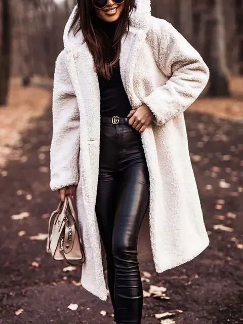 Victoria Wool Coat – Warm & Cozy Elegance
