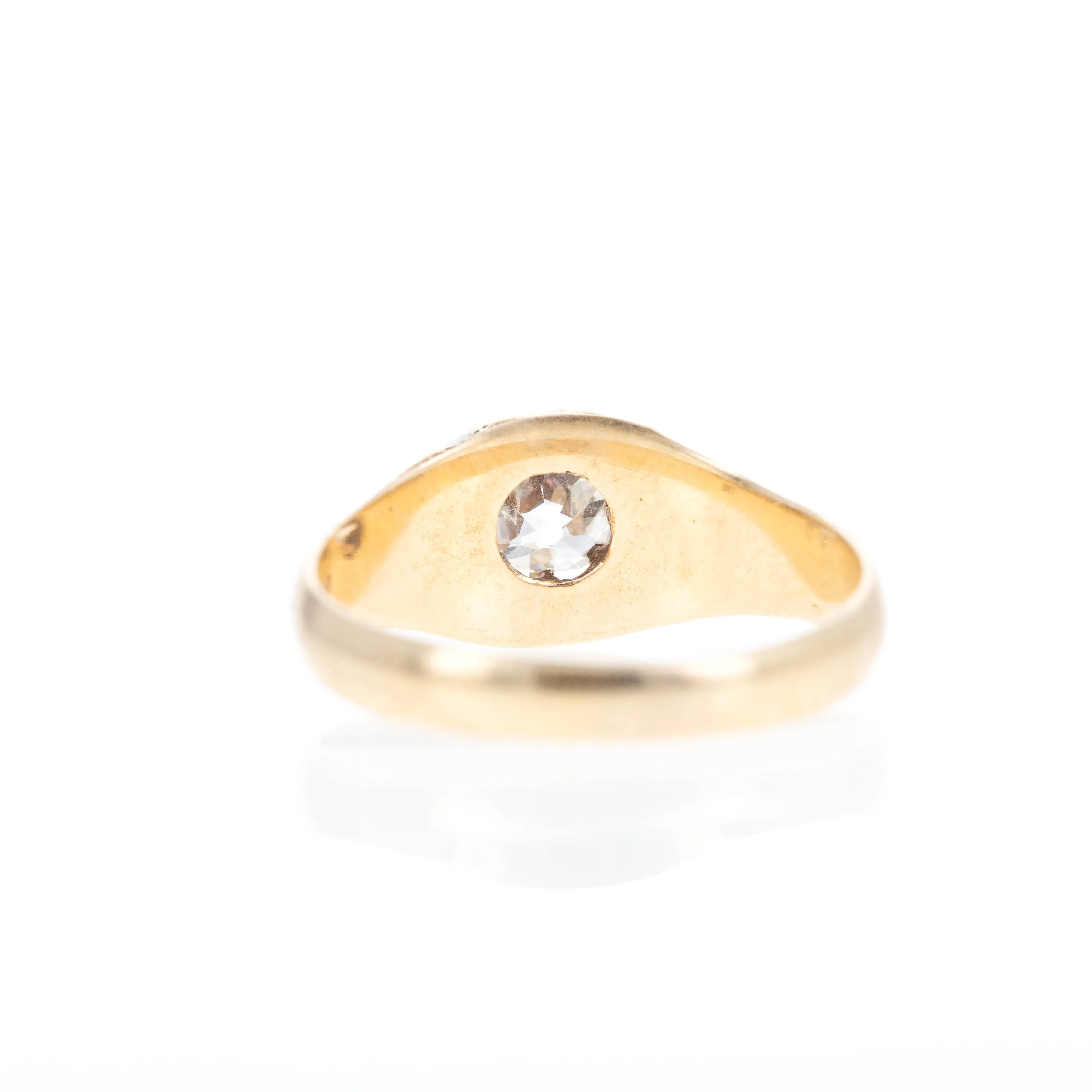 Victorian 18K Yellow Gold 0.70 Carat Old Mine Cut Diamond Ring