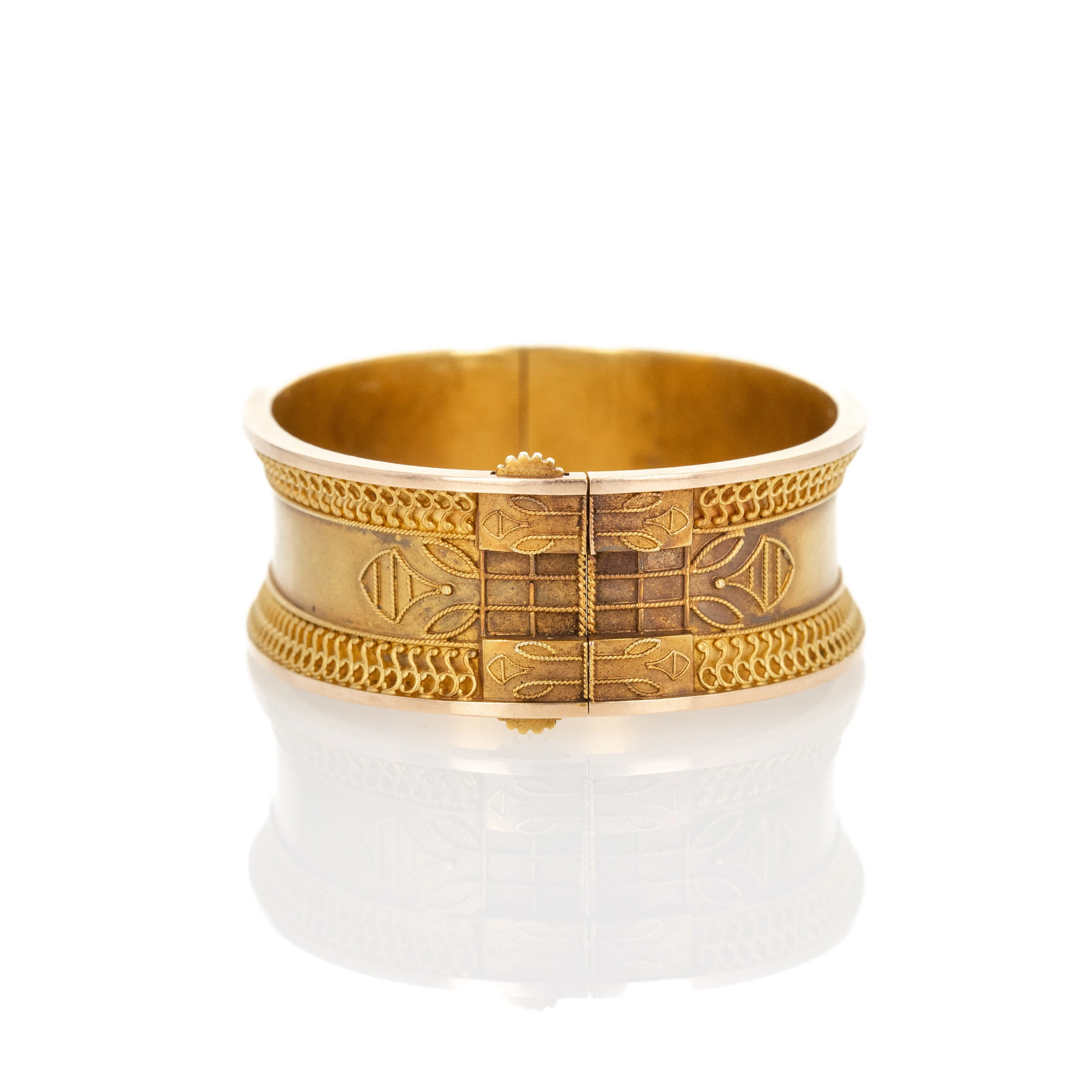Victorian Etruscan 14K Yellow Gold Bangle Bracelet