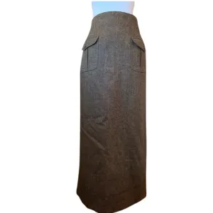 Vintage 1997 Yantha embroidered skirt. Medium. Brown..