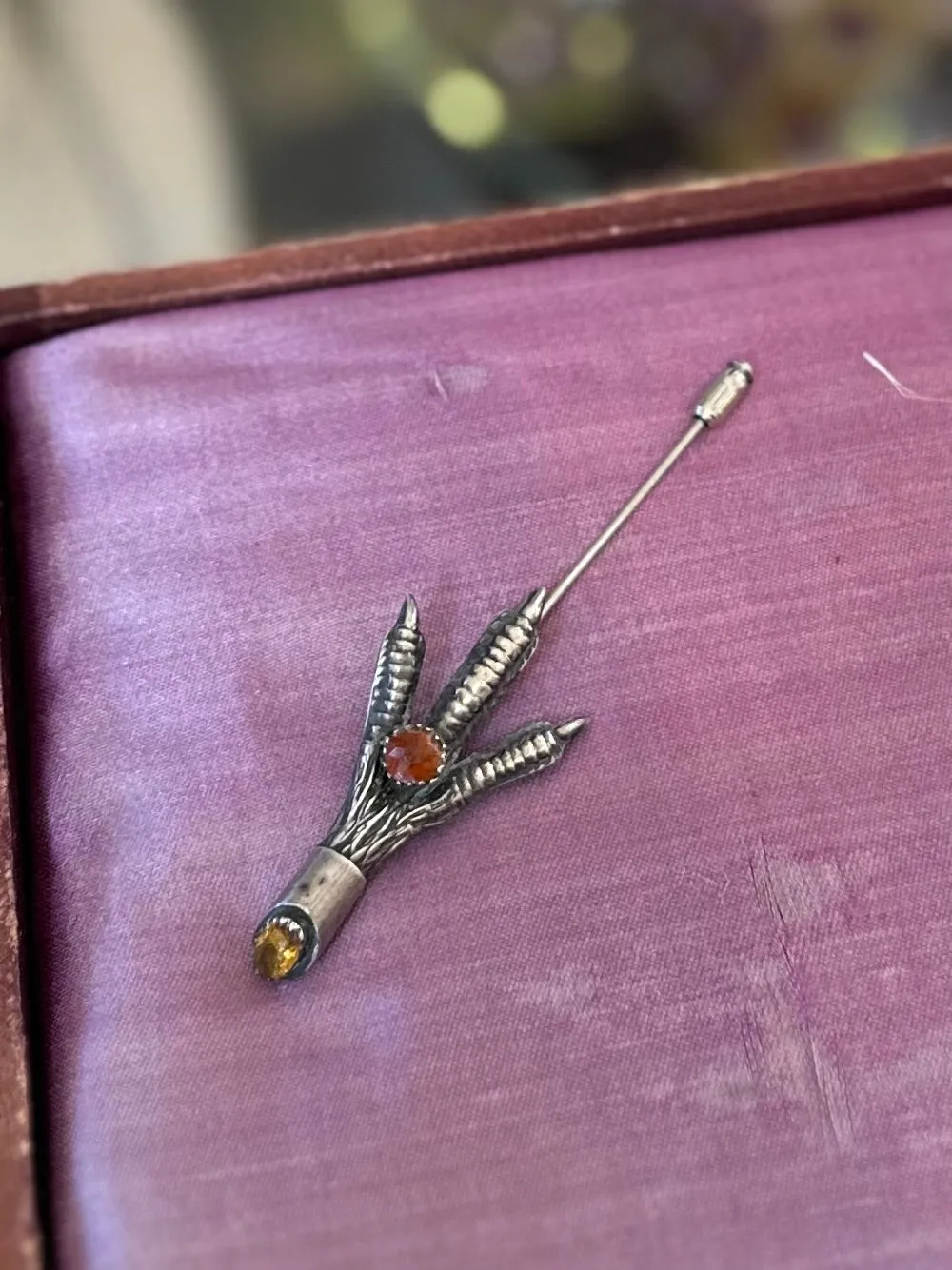 Vintage R118 Silver Tone Scottish Mizpah Grouse Claw Stickpin Brooch with Faceted Orange and Yellow Glass Stones