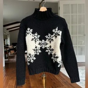 VTG chunky wool Sweater by Express Tricot - BlackWhite Snowflakes Hong Kong M