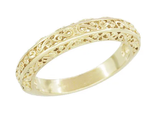 Yellow Gold Edwardian Flowing Filigree Scrolls Wedding Ring